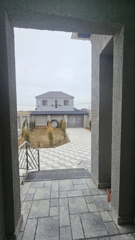 Satılır 4 otaqlı həyət evi 125 m²