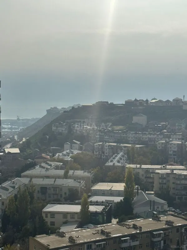 Satılır 3 otaqlı mənzil 98 m²