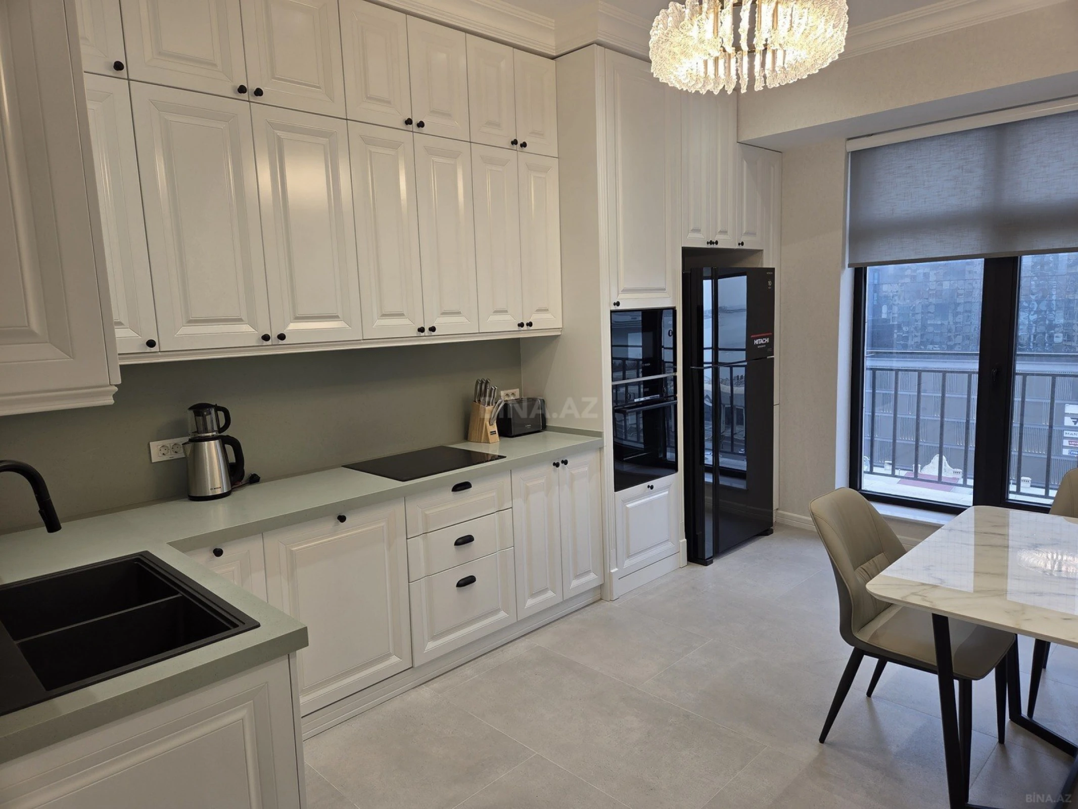 Kirayə verilir 2 otaqlı mənzil 120 m²