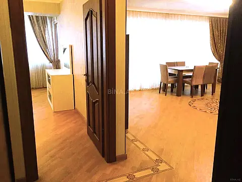 Kirayə verilir 3 otaqlı mənzil 100 m²