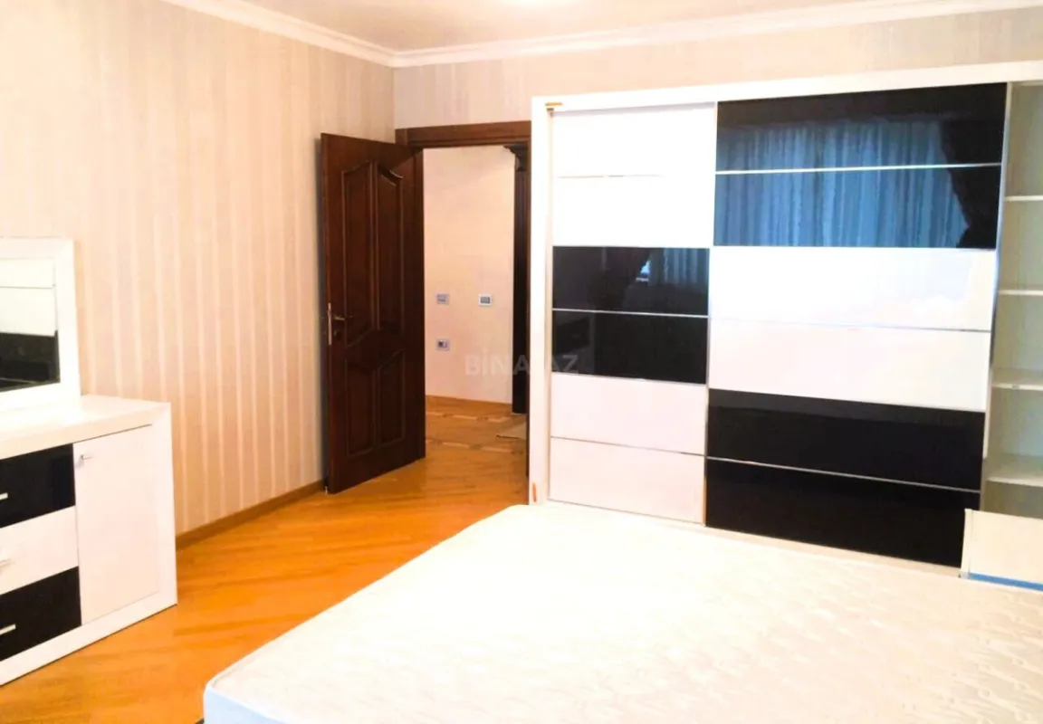Kirayə verilir 3 otaqlı mənzil 100 m²