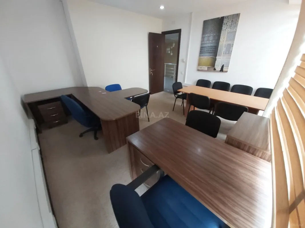 Kirayə verilir 1 otaqlı ofis 25 m²