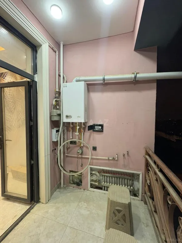 Satılır 2 otaqlı mənzil 73 m²