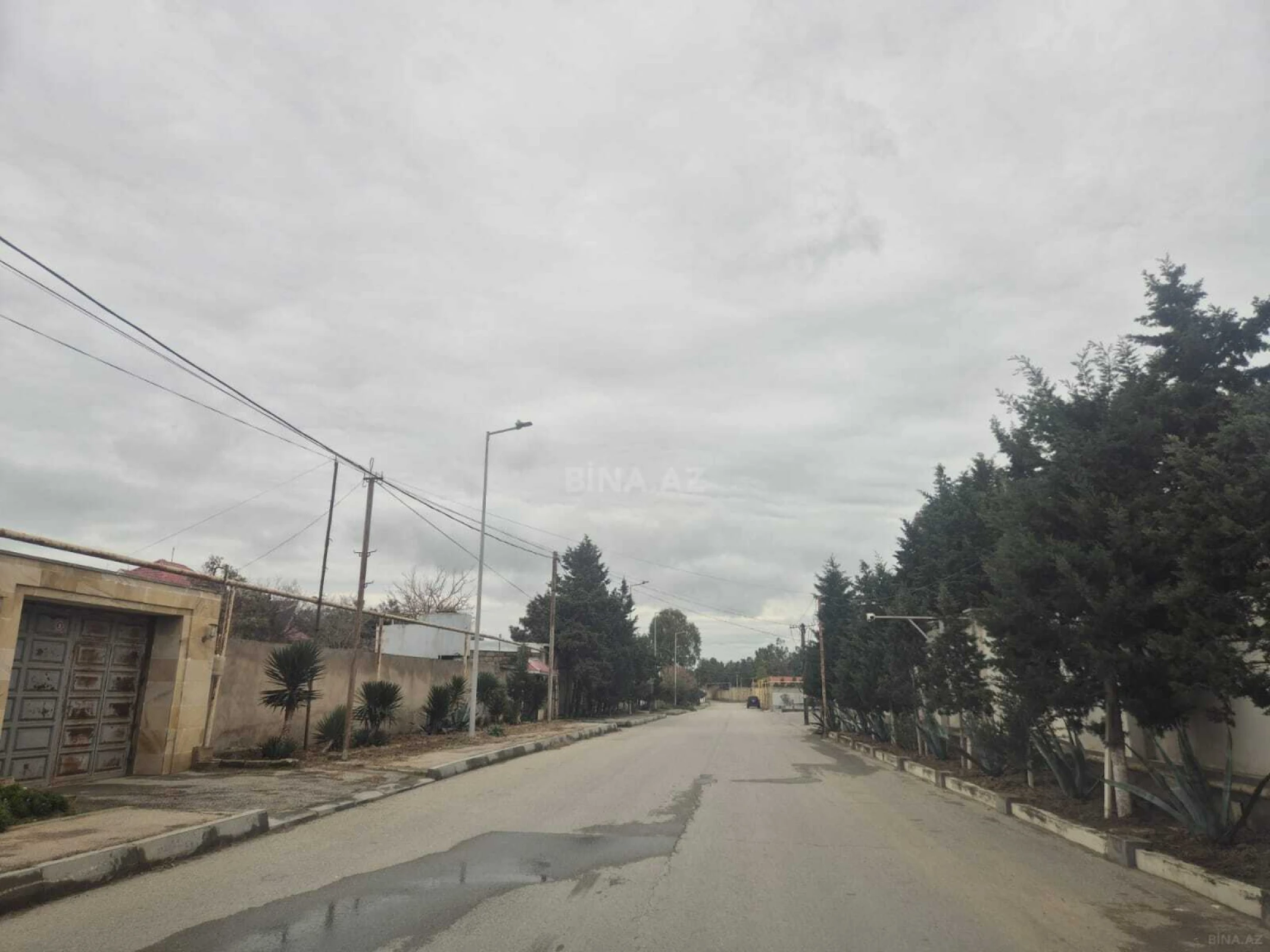 Satılır 7 otaqlı həyət evi 450 m²