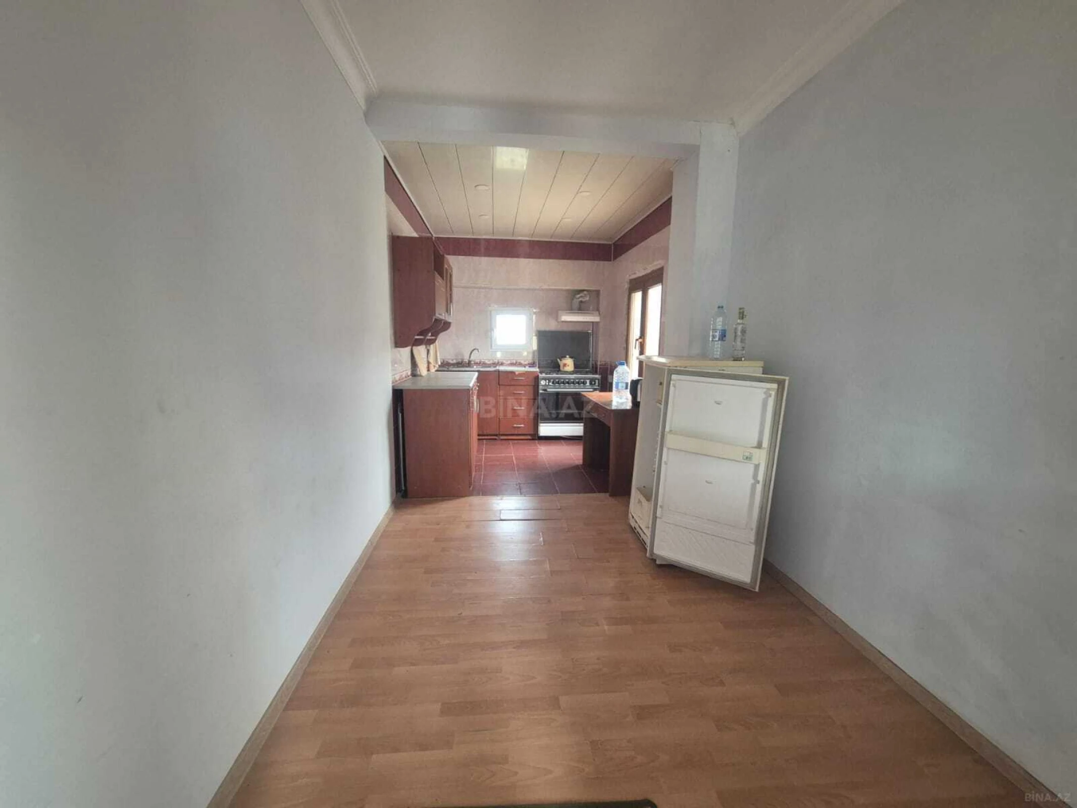 Satılır 7 otaqlı həyət evi 450 m²