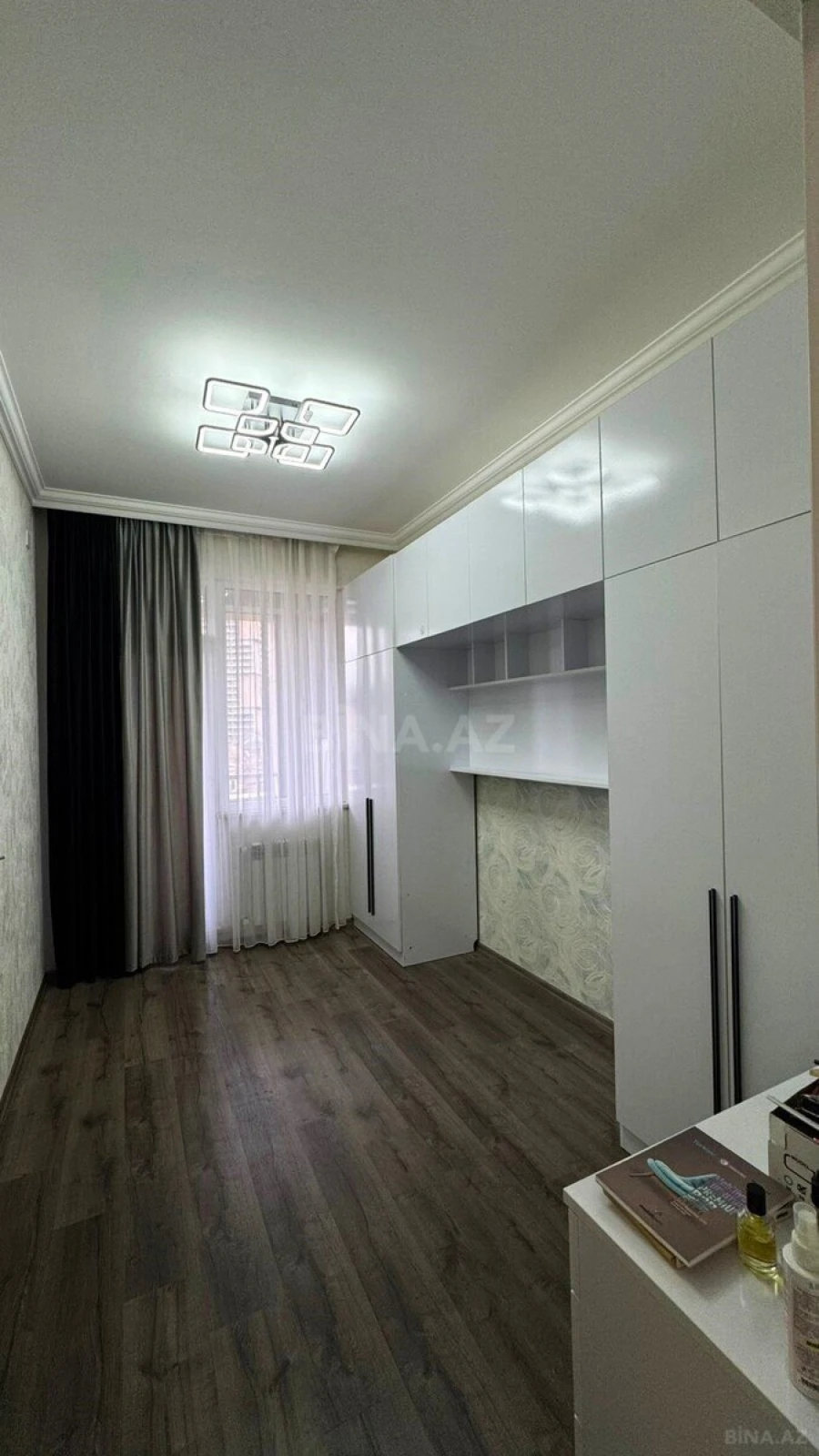 Satılır 2 otaqlı mənzil 55 m²