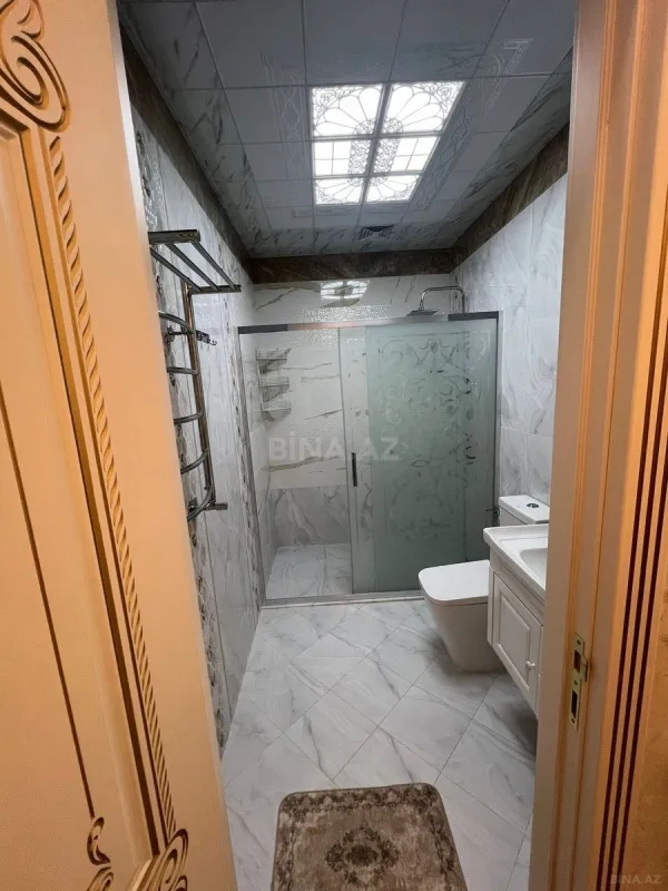 Satılır 4 otaqlı mənzil 100 m²