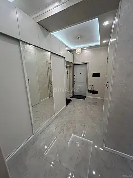 Satılır 4 otaqlı mənzil 100 m²