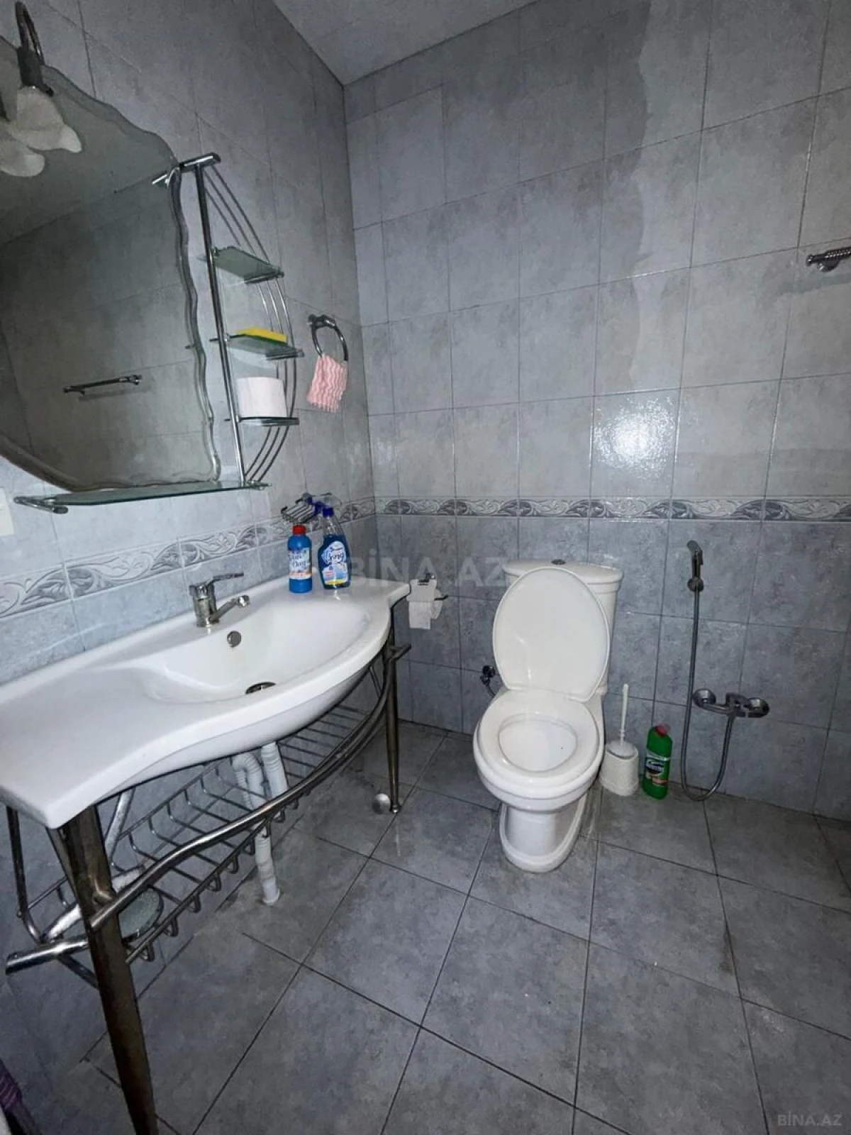 Kirayə verilir 3 otaqlı mənzil 73 m²