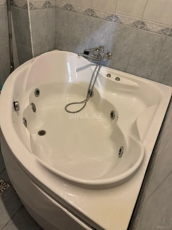 Kirayə verilir 3 otaqlı mənzil 73 m²