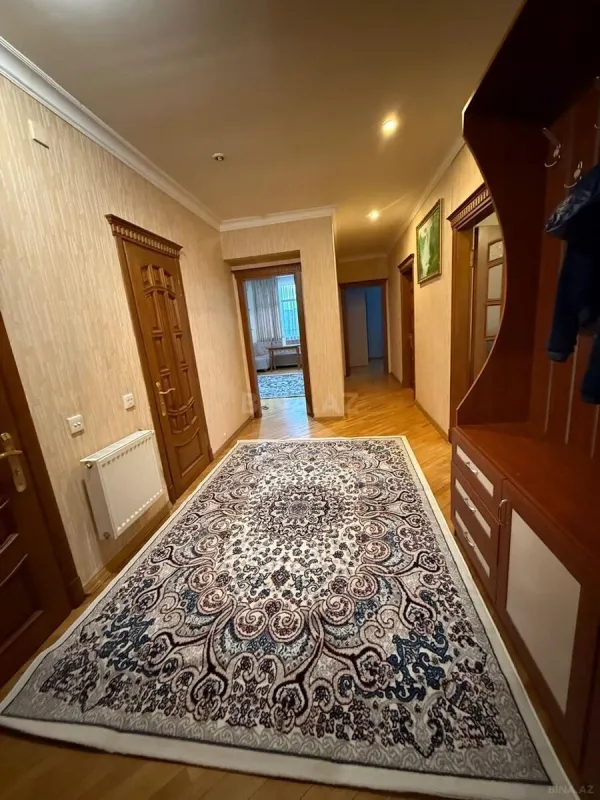 Kirayə verilir 3 otaqlı mənzil 73 m²