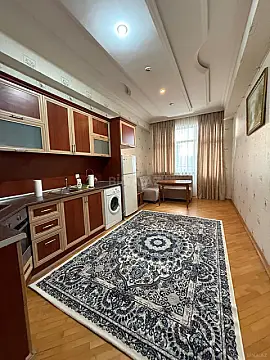 Kirayə verilir 3 otaqlı mənzil 73 m²
