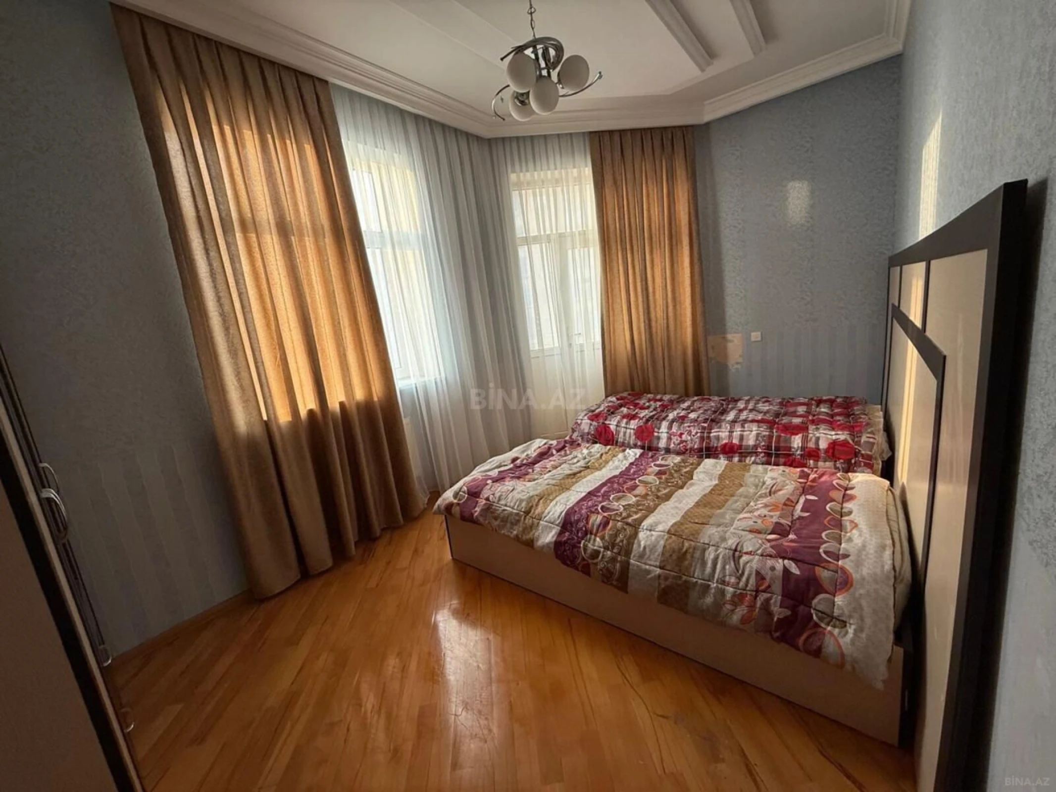 Kirayə verilir 3 otaqlı mənzil 73 m²
