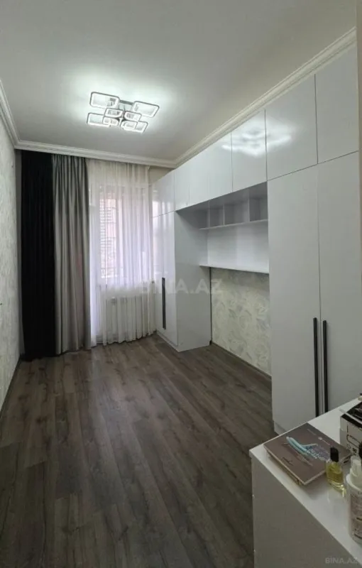 Satılır 2 otaqlı mənzil 48 m²