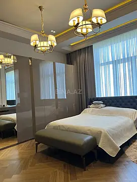 Kirayə verilir 3 otaqlı mənzil 145 m²