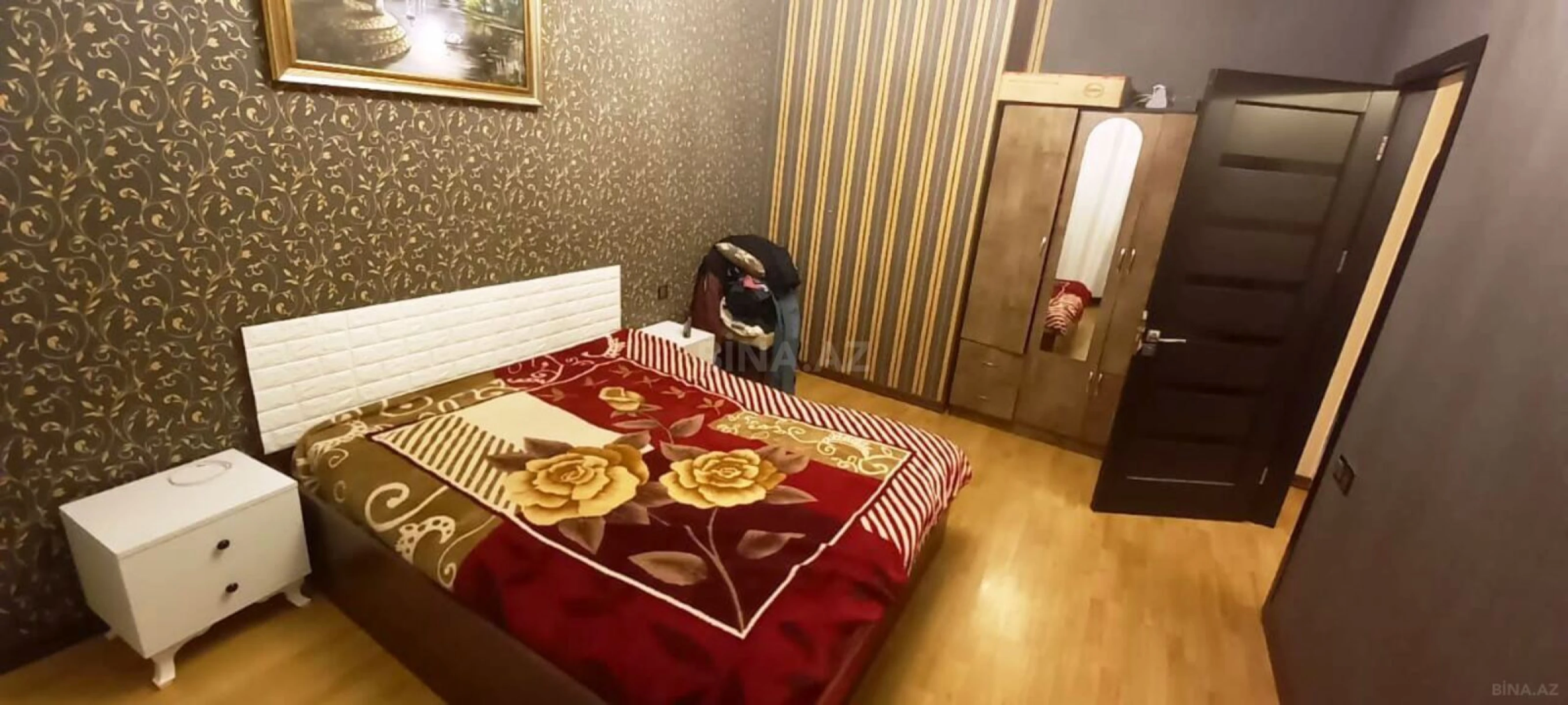 Satılır 2 otaqlı mənzil 61 m²