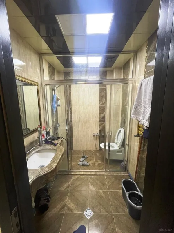 Satılır 2 otaqlı mənzil 61 m²