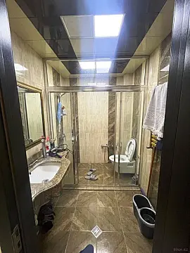 Satılır 2 otaqlı mənzil 61 m²