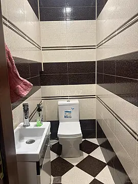 Satılır 2 otaqlı mənzil 105 m²
