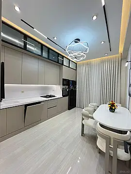 Satılır 2 otaqlı mənzil 90 m²