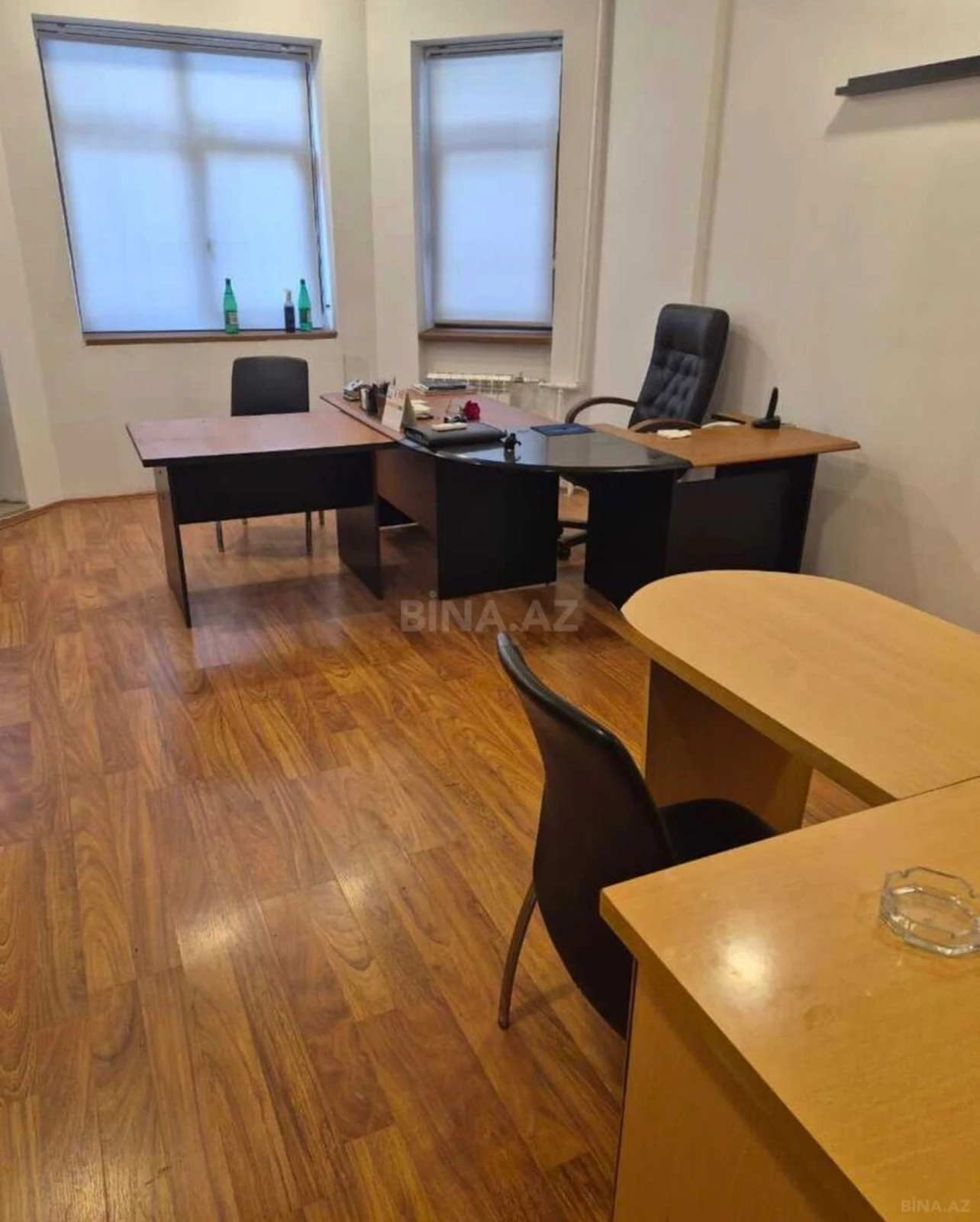 Kirayə verilir 6 otaqlı ofis 200 m²