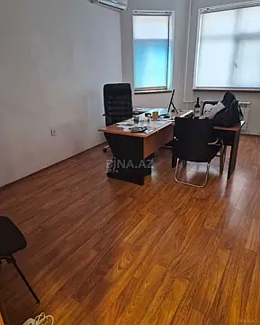 Kirayə verilir 6 otaqlı ofis 200 m²