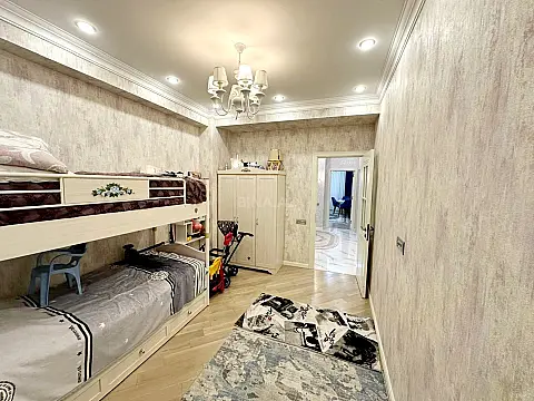 Satılır 3 otaqlı mənzil 119 m² — Bakı 3 otaq 119.00 m²