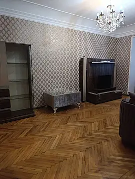 Kirayə verilir 3 otaqlı mənzil 70 m² — Bakı 3 otaq 70.00 m²