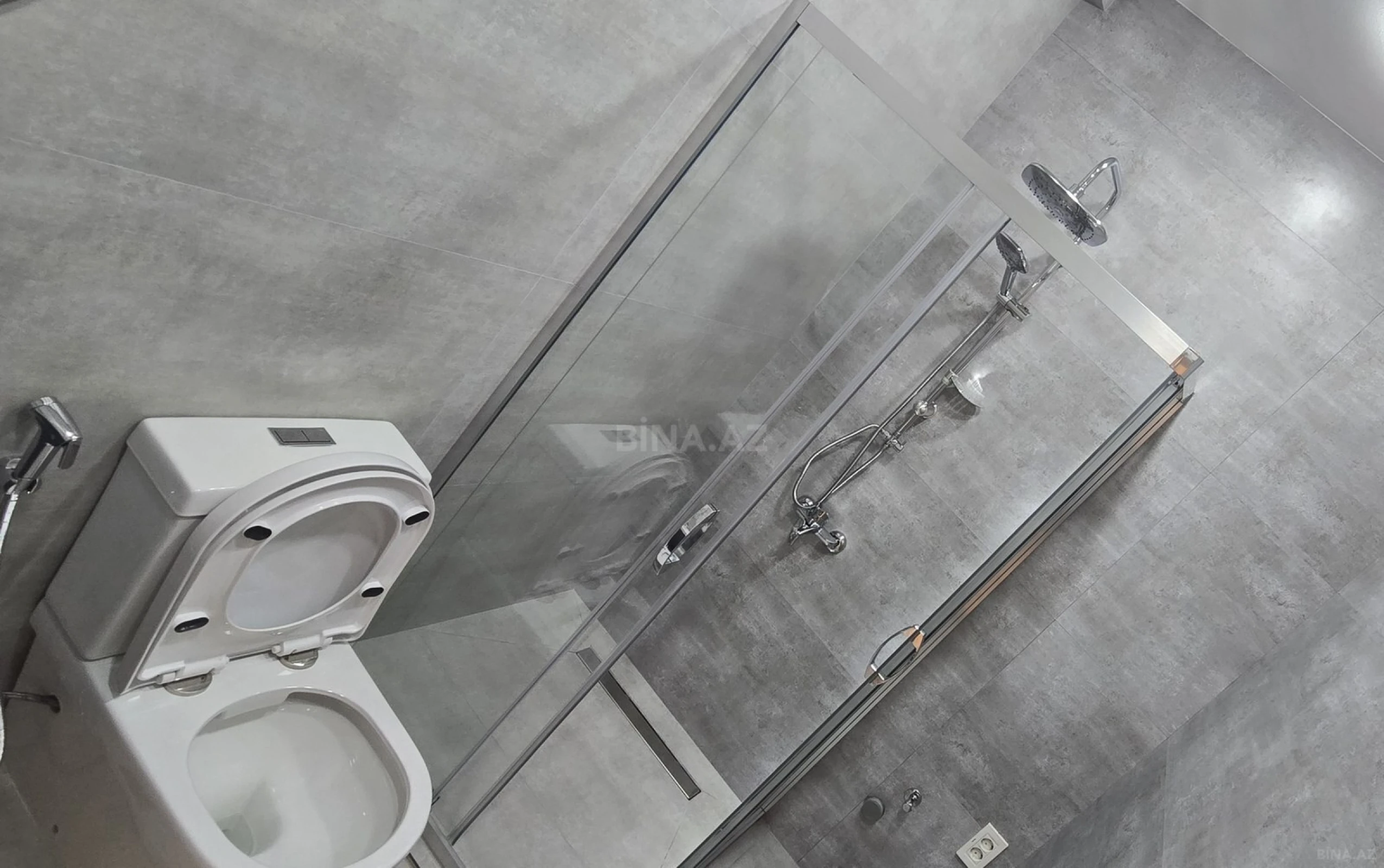 Satılır 2 otaqlı mənzil 54 m²