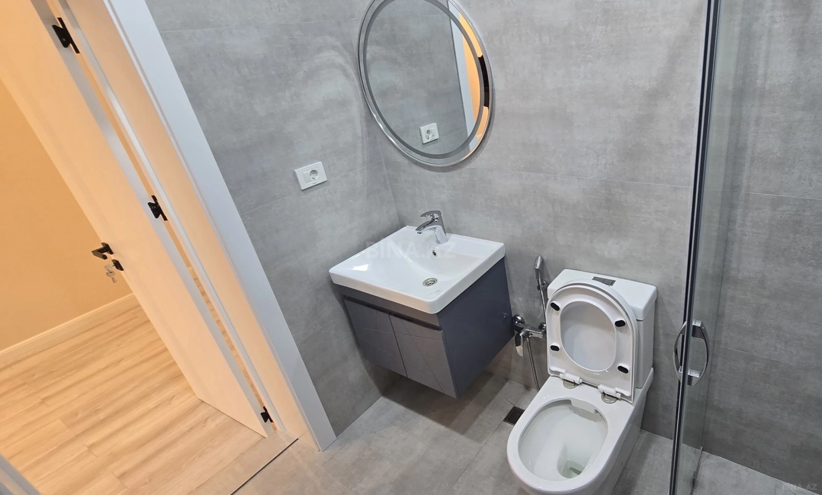 Satılır 2 otaqlı mənzil 54 m²