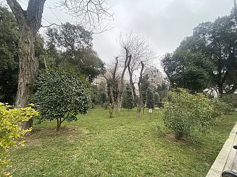 Satılır 2 otaqlı mənzil 65.7 m²