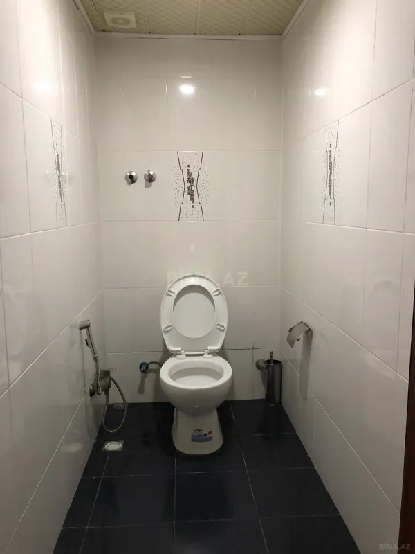 Satılır 2 otaqlı mənzil 105 m²