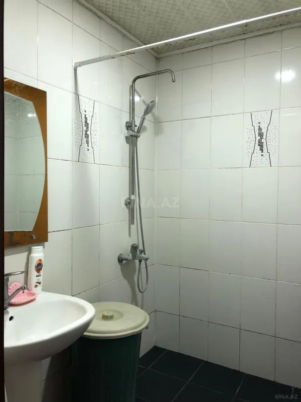 Satılır 2 otaqlı mənzil 105 m²