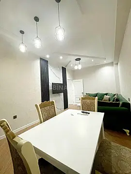Satılır 2 otaqlı mənzil 60 m²