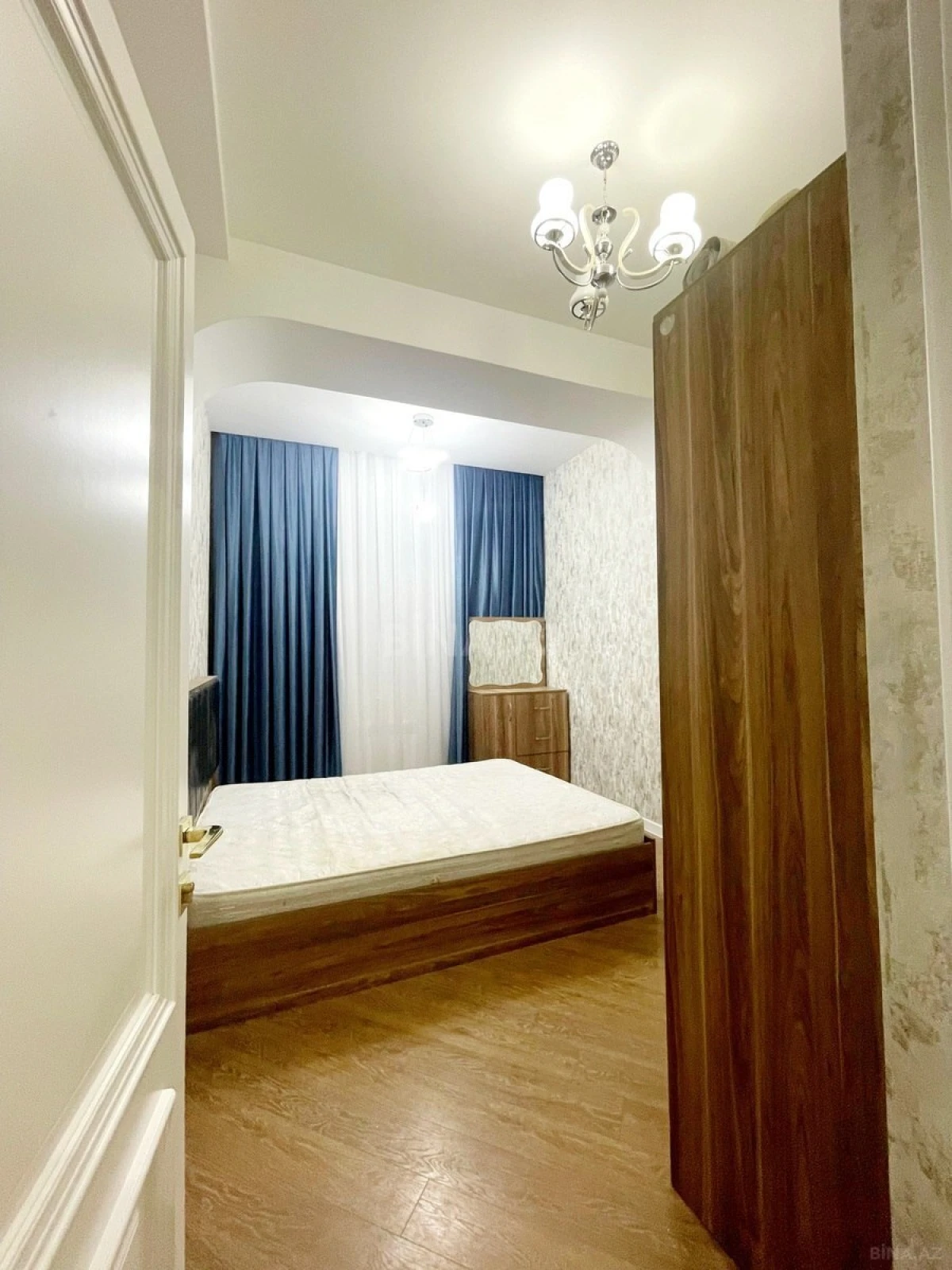 Satılır 2 otaqlı mənzil 60 m²