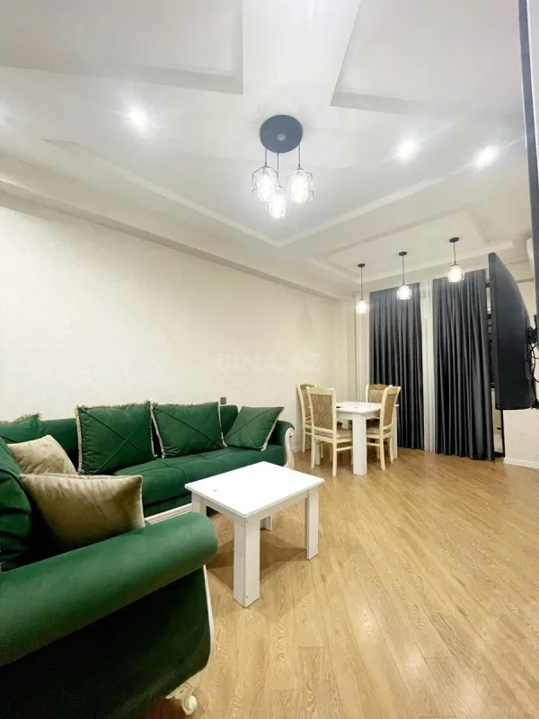 Satılır 2 otaqlı mənzil 60 m²