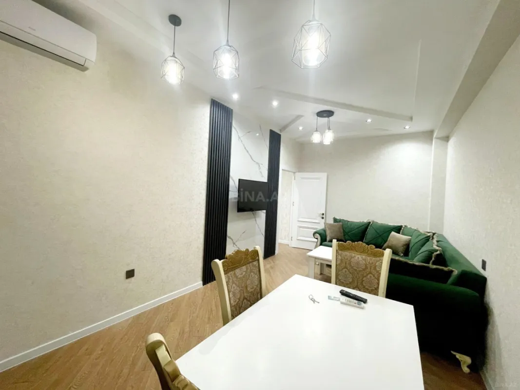 Satılır 2 otaqlı mənzil 60 m²