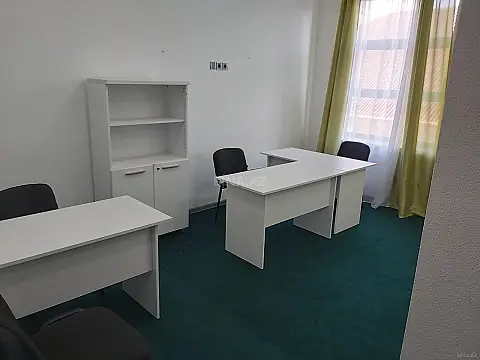 Kirayə verilir 1 otaqlı ofis 32 m²