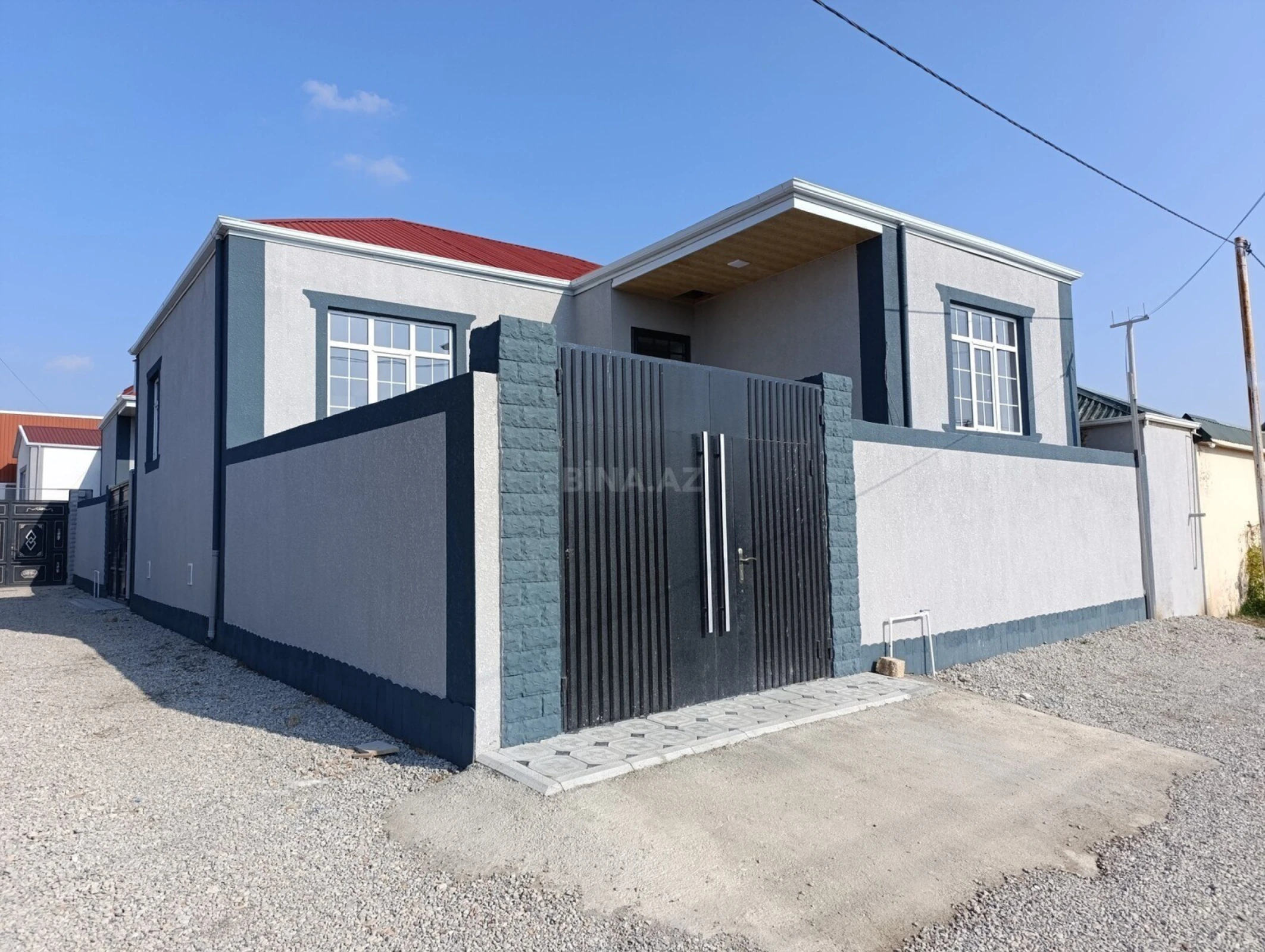 Satılır 4 otaqlı həyət evi 120 m²