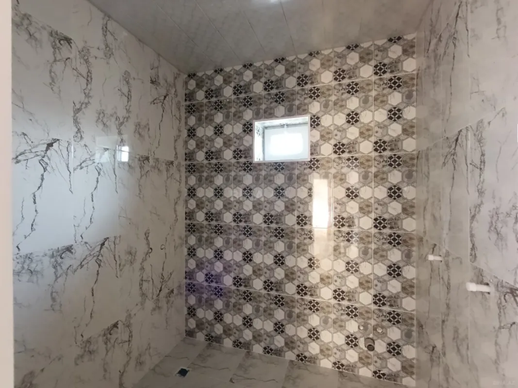 Satılır 4 otaqlı həyət evi 120 m²