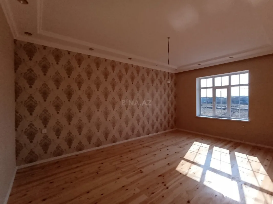 Satılır 4 otaqlı həyət evi 120 m²