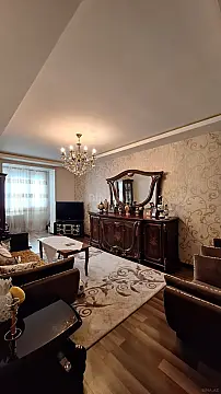Satılır 2 otaqlı mənzil 70 m²