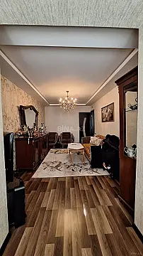 Satılır 2 otaqlı mənzil 70 m²