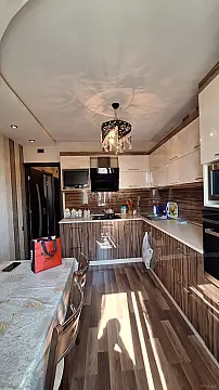 Satılır 2 otaqlı mənzil 70 m²