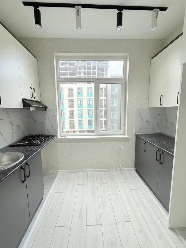 Satılır 2 otaqlı mənzil 56 m²