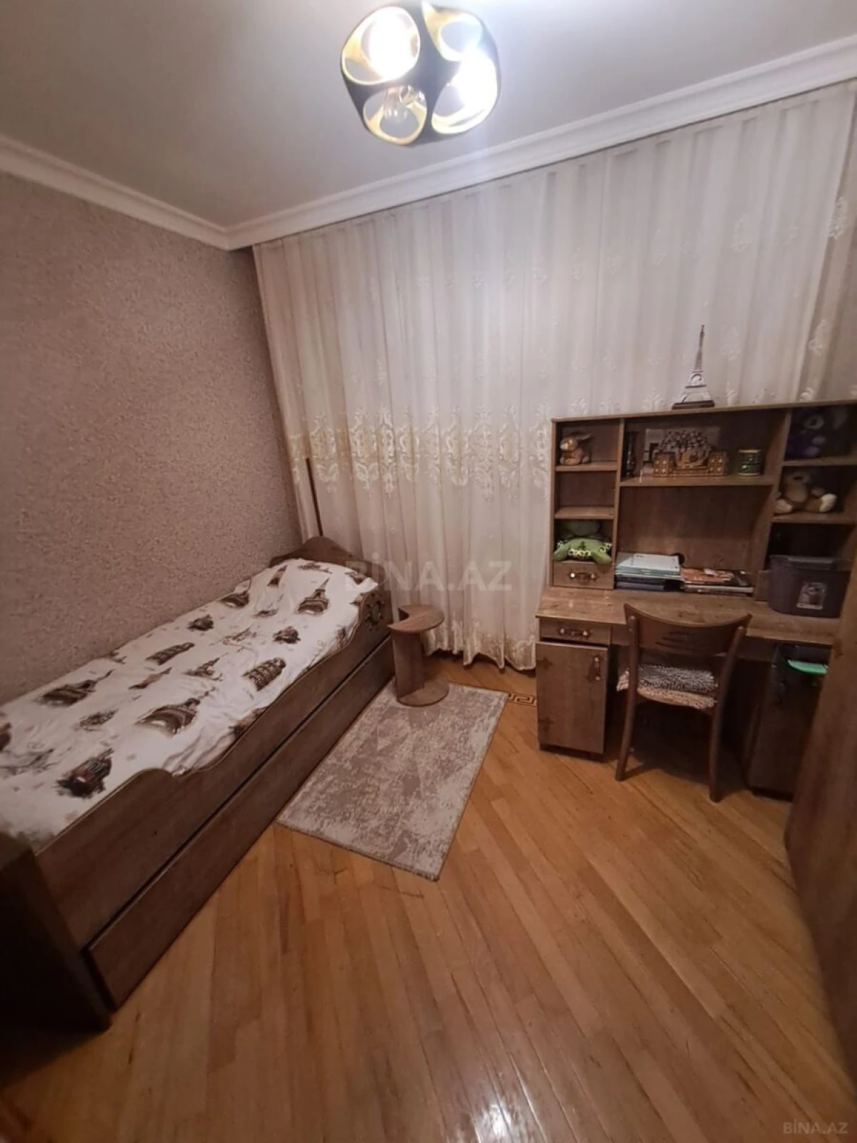 Satılır 3 otaqlı mənzil 40 m²