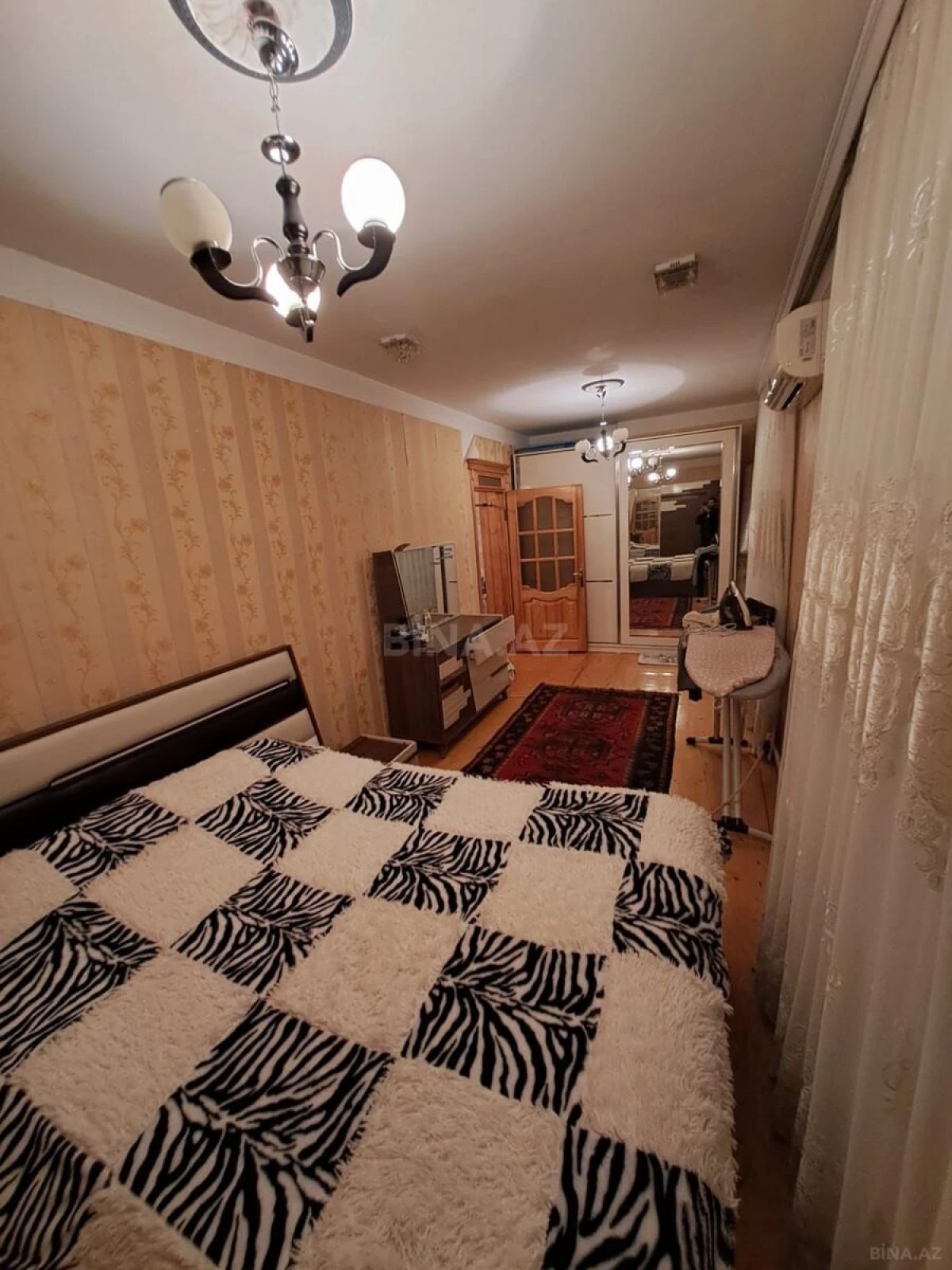 Satılır 3 otaqlı mənzil 40 m²