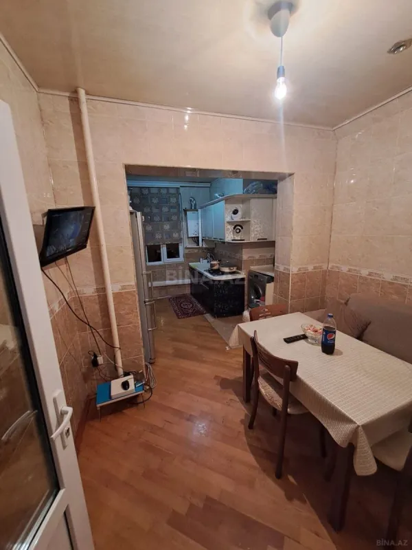 Satılır 3 otaqlı mənzil 40 m²