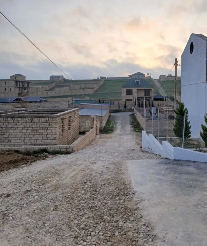 Satılır torpaq sahəsi 10 m²