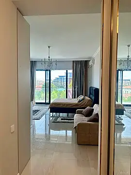 Satılır 1 otaqlı mənzil 75 m²